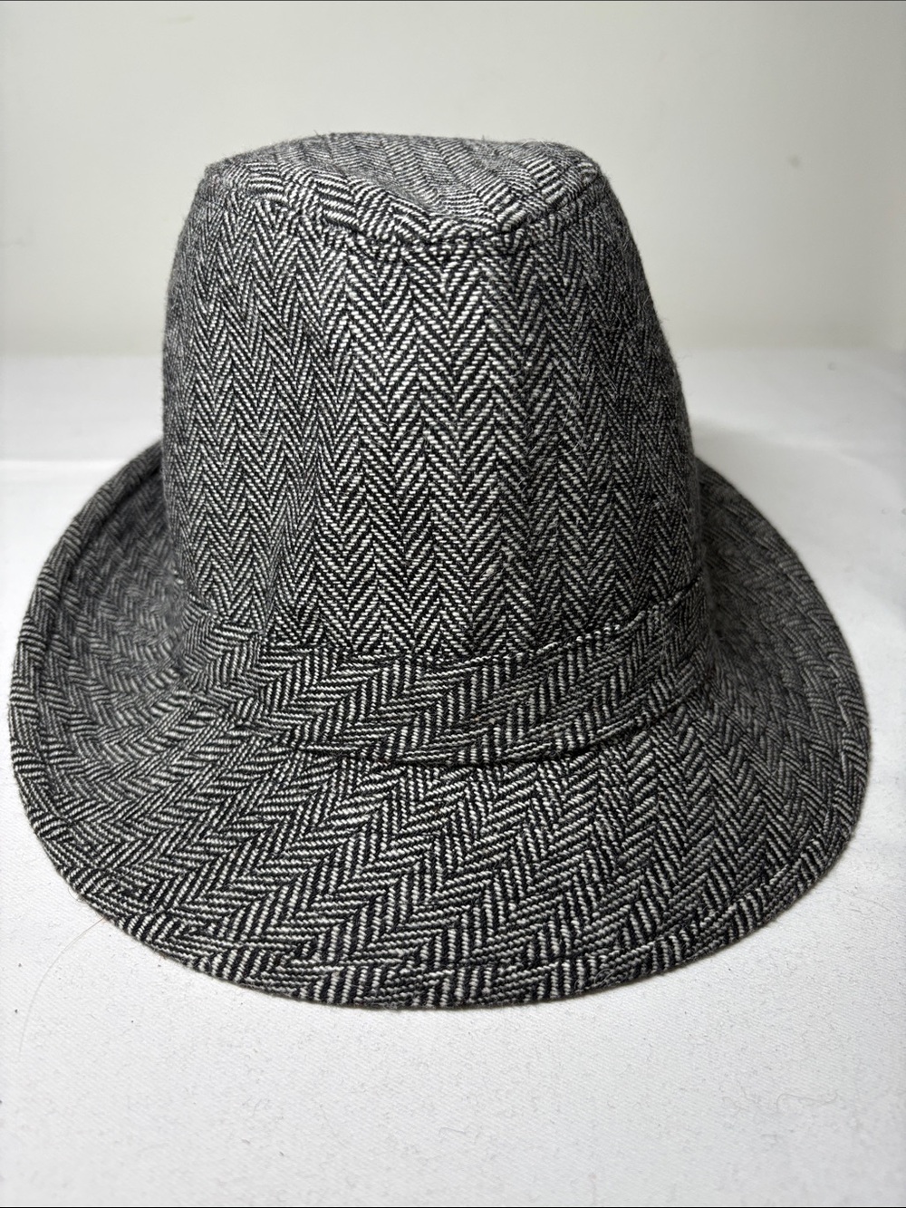 Dockers Black Herringbone Viscose\Wool Fedora Size S/M